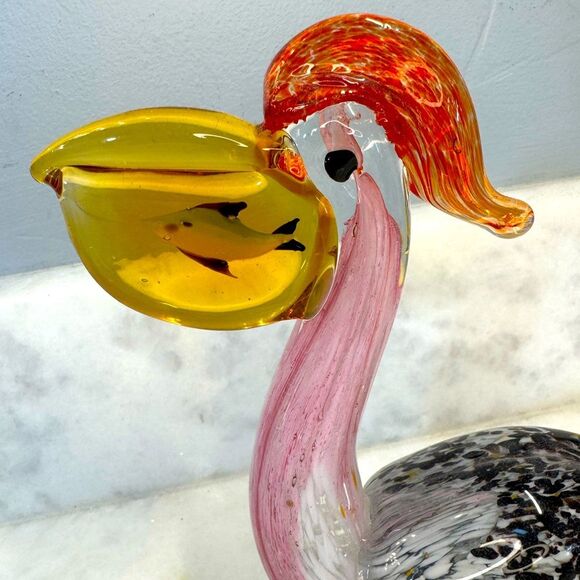 Italian Murano Style Blown Glass Pelican Paperweight With Fish In Bill - Picture 2 of 14